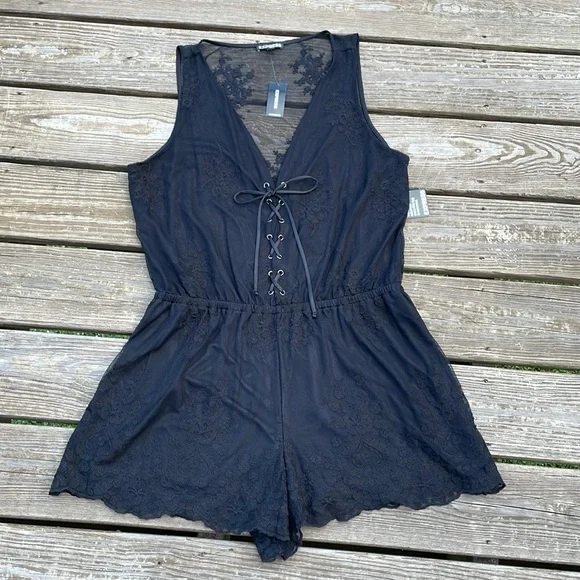 Lacey Black Romper by Express - Picture 1 of 16